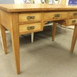 752 8042 WRITING DESK